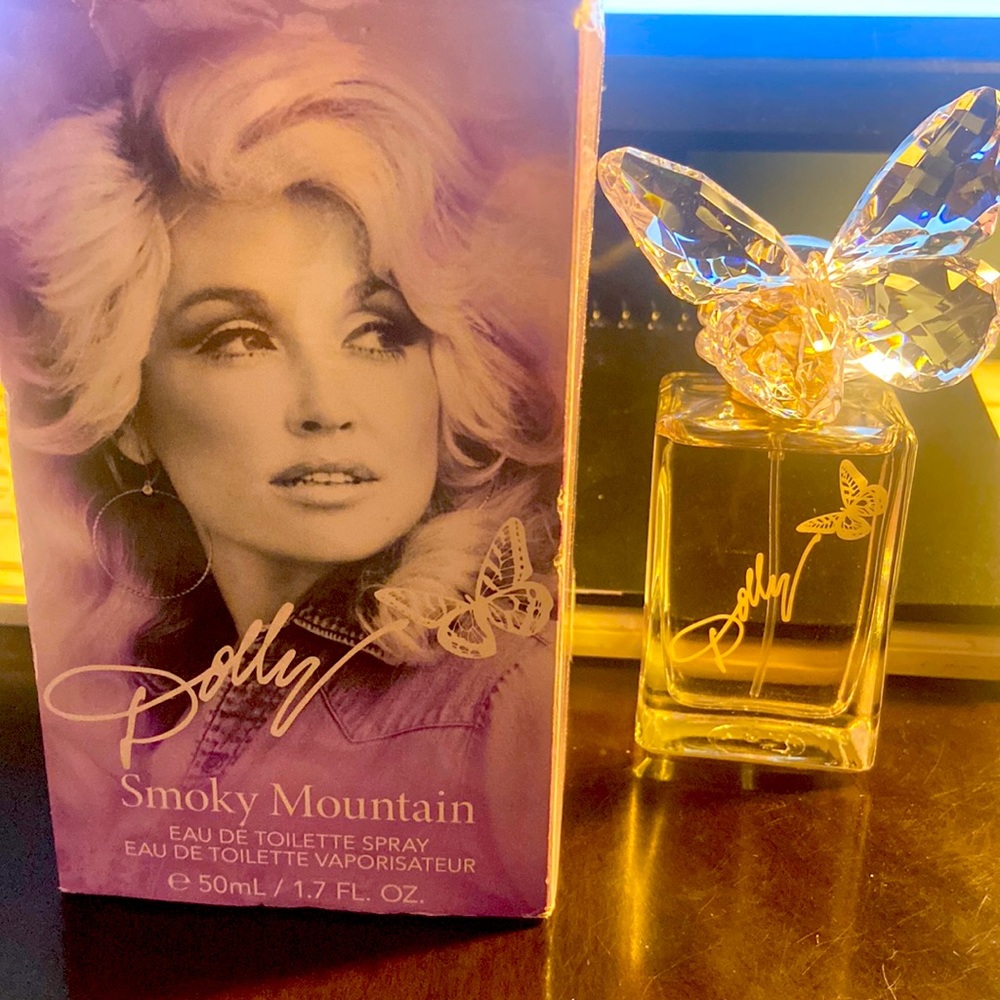 Dolly Smoky Mountain eud de toilette spray 1.7 fl. Oz.